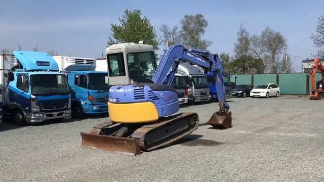 Экскаватор гусеничный Hitachi EX55UR-3 в продаже во Владивостоке | Спецтехника с аукционов Японии