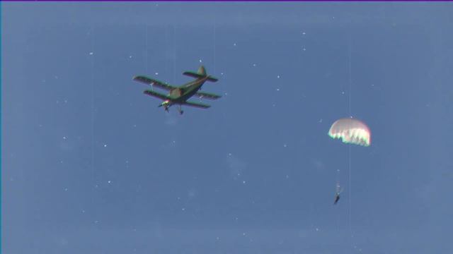 ПРЫЖКИ С ПАРАШЮТОМ. КОСТРОМА. БЕРКУТ - 2020. День 1. Часть 1. смотреть онлайн