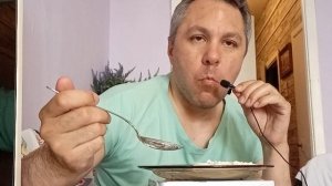 ASMR ИТИНГ. КУШАЮ ТВОРОГ СО СМЕТАНОЙ И САХАРОМ