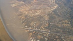 Крит. Посадка в аэропорту   Ираклион.