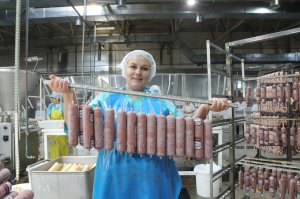 Как делают колбасу на Бурятмяспром