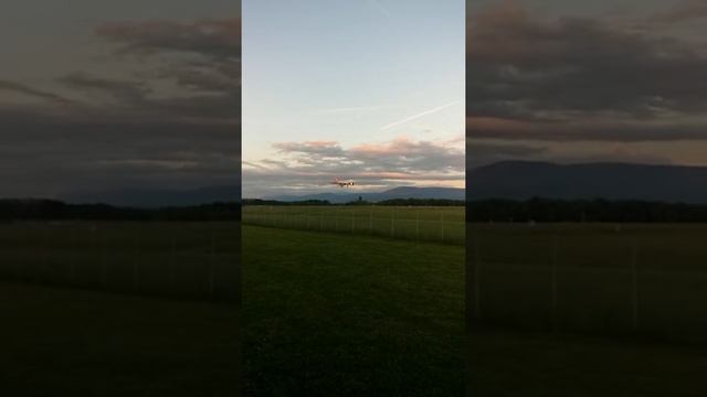 Geneva International Airport ferney voltaire easyjet landing