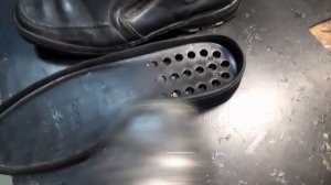 Замена подошвы на обуви ,как она подбирается.