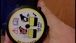 проверка крышки расширительного бачка