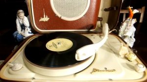 Людмила Зыкина "Кадрильные частушки", "На побывку едет молодой моряк " 78 об.в мин.