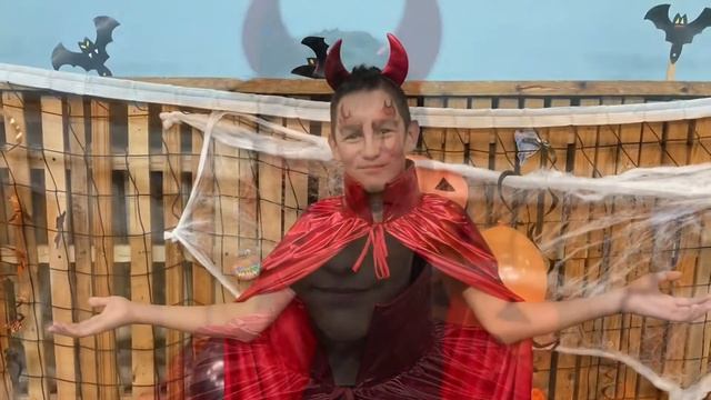 Встреча Хэллоуина в спортивном клубе Мангуст 2021 смотреть онлайн