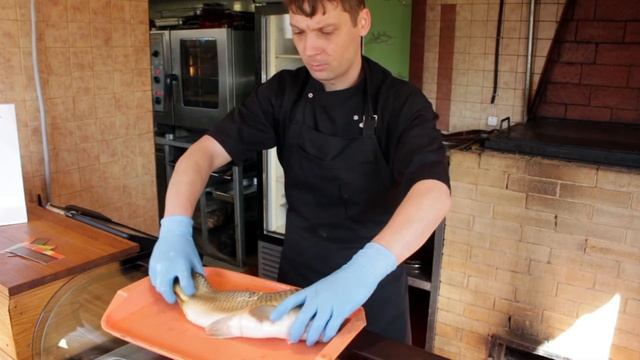 Как коптить рыбу в коптильне смотреть онлайн