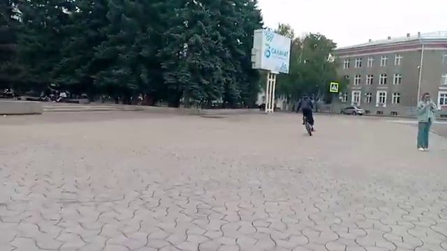 прогулка по городу Салават ул. Первомайская-Арбат исправление настенного рисунка