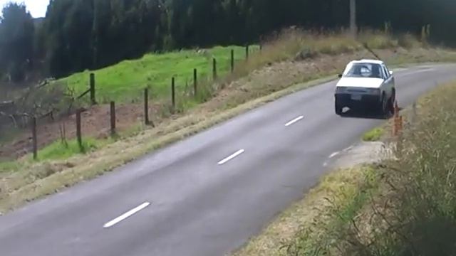 subaru leone race car смотреть онлайн