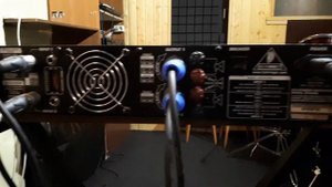 Behringer EP2500 Europower усилитель мощности