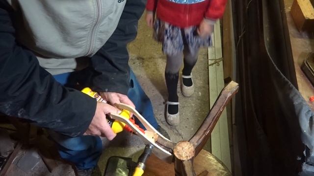 Ремонт ножки журнального стола своими руками - часть 2 смотреть онлайн