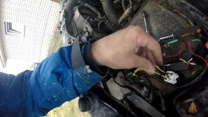 УСТАНОВКА РЕЛЕ ДЛЯ ОТКЛЮЧЕНИЯ АНГЕЛЬСКИХ ГЛАЗОК. HYUNDAI SONATA (ТАГАЗ)