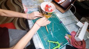 Плетение из бумажной лозы. Круглое дно