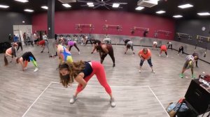 Zumba Warmup (DJ Badmixx - 2020 New Years Remix)