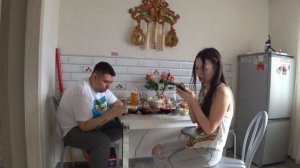 Предпразднование Катюшиного дня рождения. Руслан Гительман и Катя Катенька Катюша