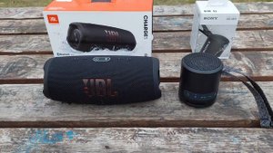 JBL Charge 5 Vs SONY XB-13 || Greek Tech Review