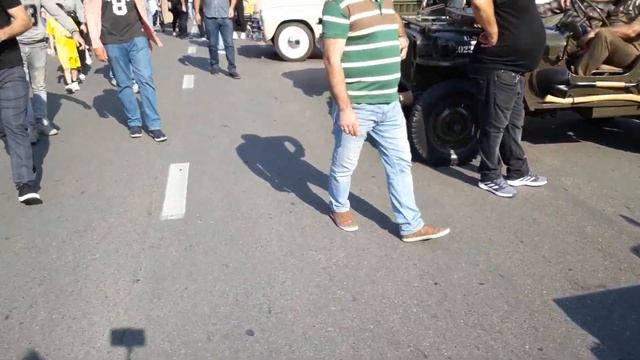 თბილისობა Тбилисоба 2019 / Легвтахеви / Музей под открытым небом / Выставка автомобилей смотреть онлайн