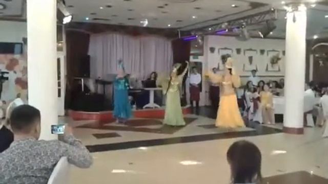 уйгурский танец на свадьбе в Москве.