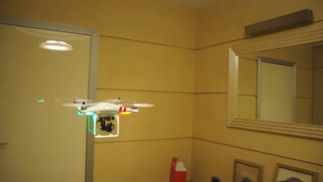 Полет Квадрокоптера PHANTOM DJI c двухосевым подвесом Zenmuse H3-2D (Go Pro3) смотреть онлайн