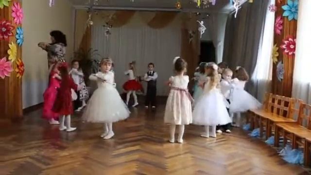 Весна - 2018 в детском саду № 240! смотреть онлайн