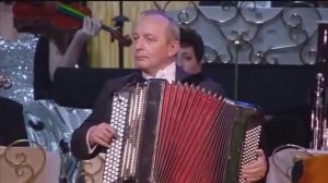 Poliushko Polie and Kalinka Andre Rieu   Trio St  Petersburg