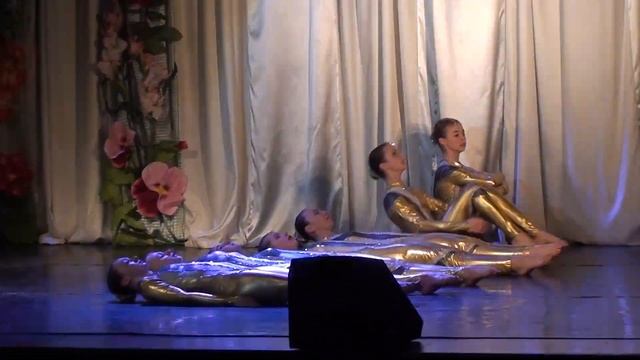 Queen. Дивертисмент Чертаново смотреть онлайн