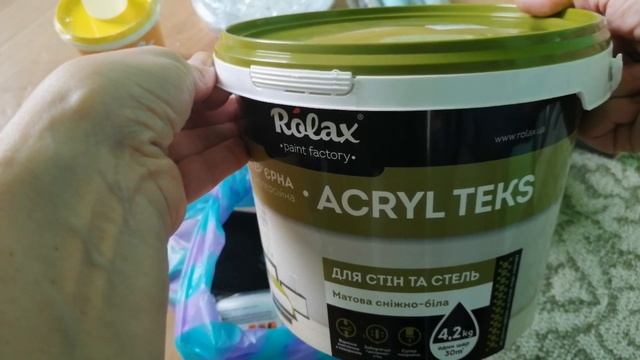 Квартира студия 17 кв.м! Покупки для ремонта... Крашу стены в ванной комнате. Повесила светильник! смотреть онлайн