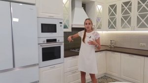 Кухня-гостиная в стиле неоклассика цвета "ЖАСМИН". Смотреть обзор