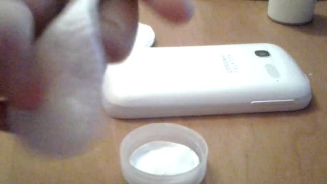 Избавляемся от царапин на крышке телефона смотреть онлайн