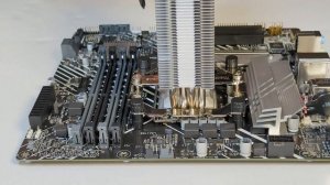 LGA1700 Install Thermaltake TOUGHAIR 510 CPU Cooler