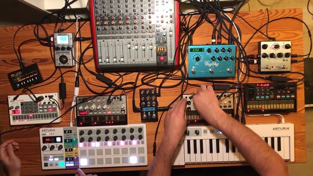 Volca Ambient & Chillout Jam (2018-10-20 Part I) смотреть онлайн