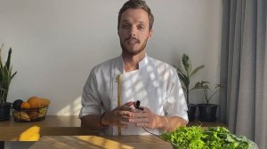 Всегда замачивай зелень,овощи и фрукты перед едой!