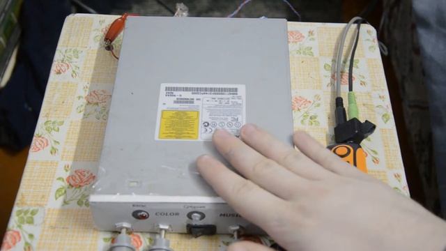 Трёхканальная цветомузыка на светодиодах с предусилителем. смотреть онлайн