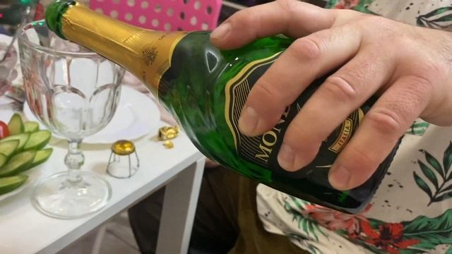 VLOG: НОВОГОДНИЙ ВЛОГ/РОЖДЕСТВО/ПРАЗДНУЕМ СЕМЬЁЙ