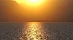 Расслабляющая музыка для снятия тревоги и стресса помогает при депрессии