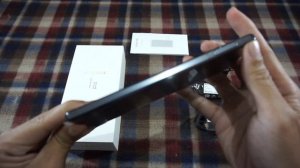 Unboxing the Sony Xperia 1 ii Metallic Slate Color (Purple)