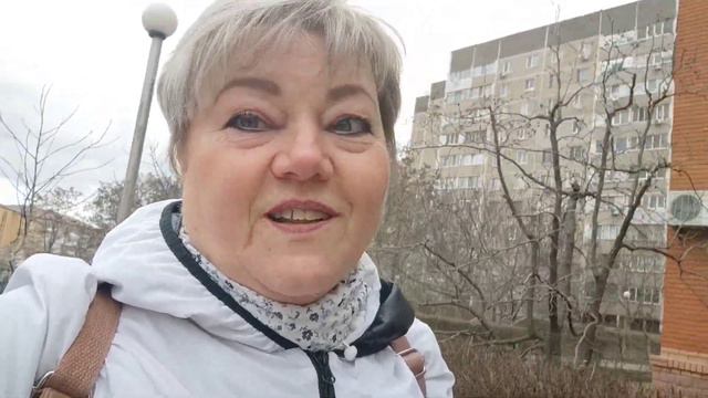 Самый маленький внучек,сильно меня. ждал и научился слову баба. И как дома усидеть. смотреть онлайн