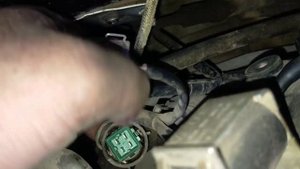 А6 С5. Замена лямбд, и датчика ТОЖ. Ремонт выхлопной....