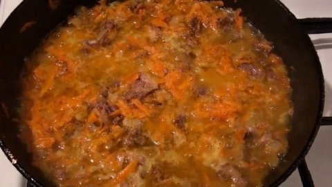 ТУШЕНАЯ КАПУСТА С ТУШЕНКОЙ. БЕЗУМНО ВКУСНО!