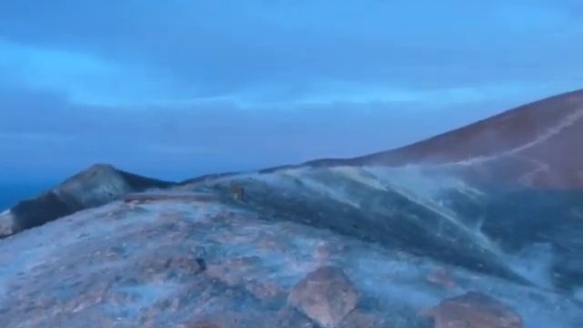 L'isola Vulcano (Sicilia) | Остров "Вулкан" (Сицилия)
