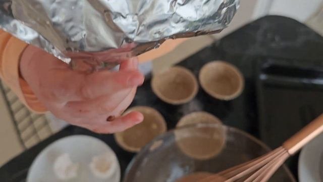 Готовим дома шоколадный фондан #вкусно #готовимсдетьми #сладости