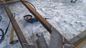 Коники на полуприцеп - лесовоз. Своими руками