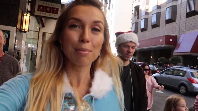 #VLOG: ФЕСТИВАЛЬ Санта Клаусов в Сан Франциско | СантаКОН смотреть онлайн