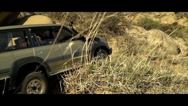 RC Off Road 4x4 Land Cruiser Adventures Scale Model TLC80 ( Georgia, David Gareja)