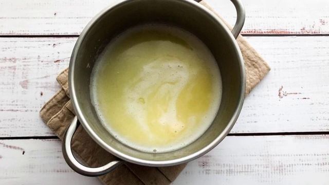Колбаска из кукурузных палочек