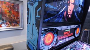 The best pinball machine I've ever seen!!! | Amazing Williams Terminator 2 restoration project