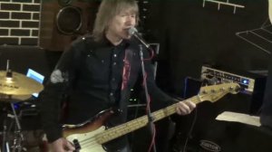 Игорь Куприянов - Радиоволна - live in ГАРАЖ Паб - г.Северодвинск 19.02.2017