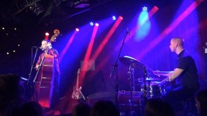 Билли Новик поет песни Летова - Плюшевый мишутка