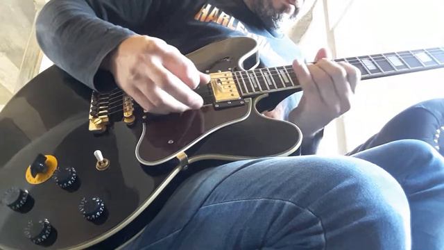 Epiphone Lucille BBking Korea + amp Laney hardcore max смотреть онлайн