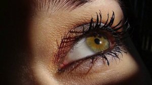 "Твои глаза"your eyes "музыка и исполнение Олег Сапегин,слова Юлия Вихарева